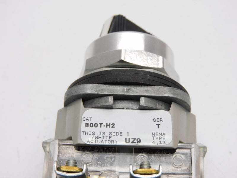 ALLEN BRADLEY 800T-H2 SER. T (AS IS) NSNP