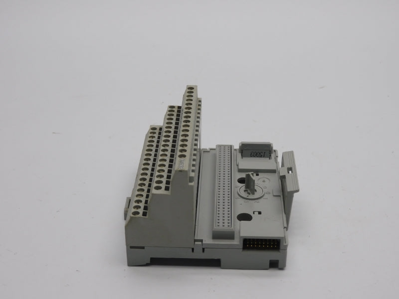 ALLEN BRADLEY 1794-TB3 SER. A 120VAC 10A REV. A01 UNMP