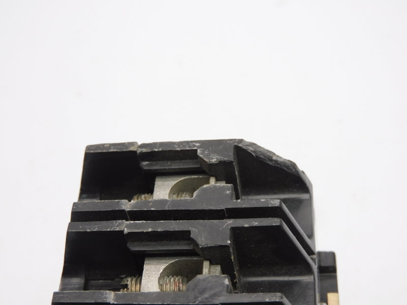 GENERAL ELECTRIC TEY370 277V 70A (AS PICTURED) UNMP