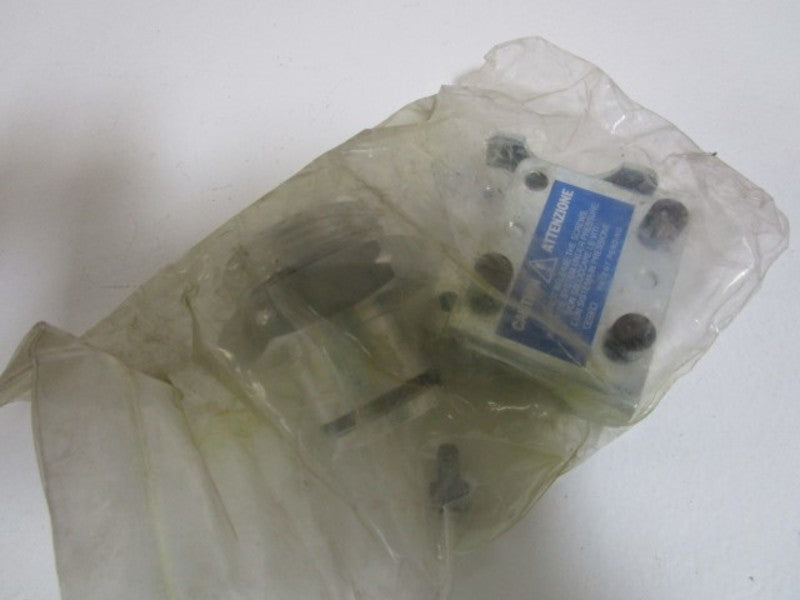 INGERSOLL RAND MALE TERMINAL 92458447 NSMP