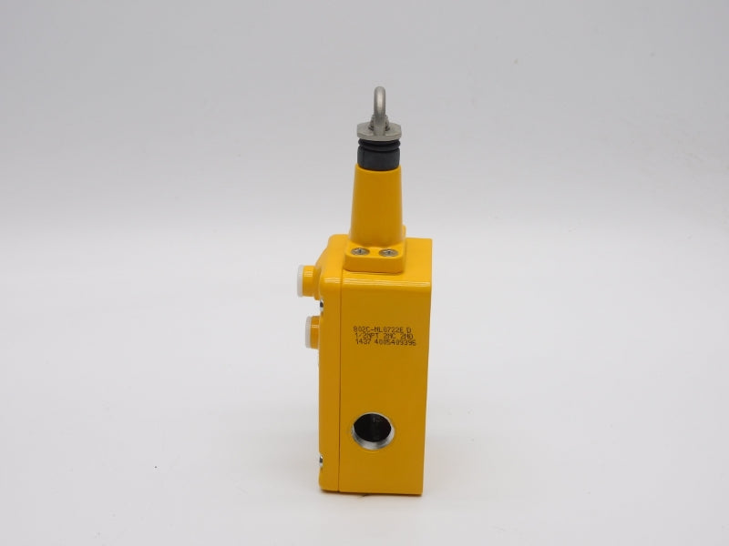 ALLEN BRADLEY 802C-NL0722E SER. D 500V 10A (WH) NSMP