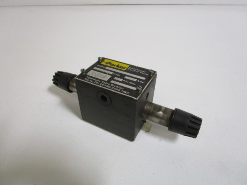 PARKER D3W4CNYW 110-120V 0.72-0.75A 5000PSI UNMP