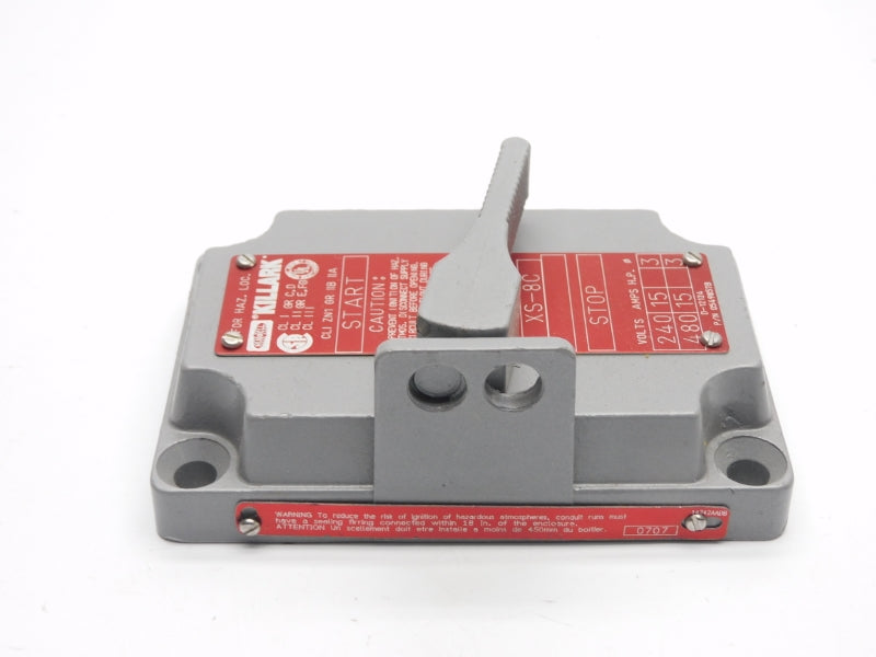 HUBBELL XS-8C 480V 15A (AS PICTURED) NSNP