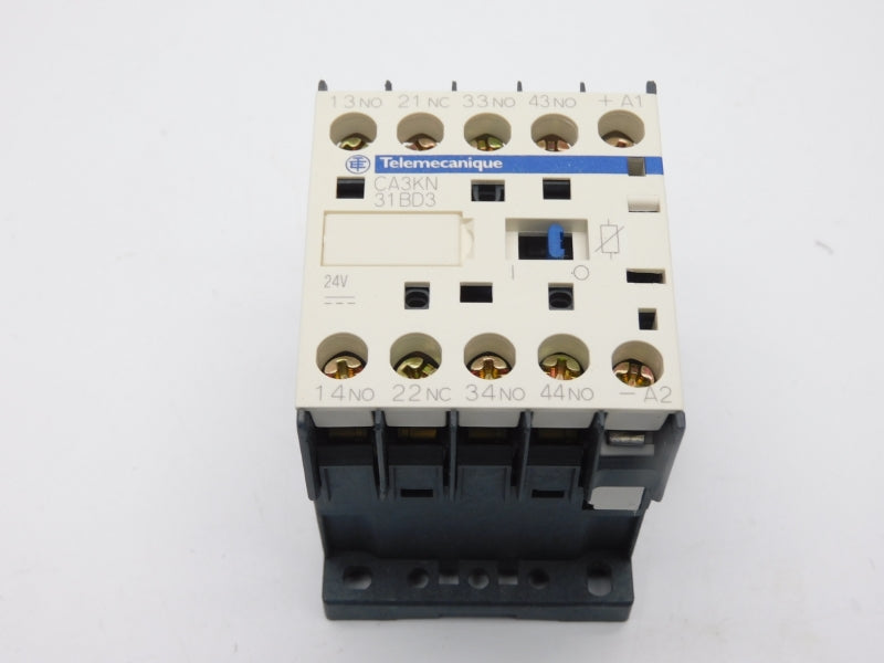TELEMECANQUE CA3KN31BD3 24VDC 10A NSMP