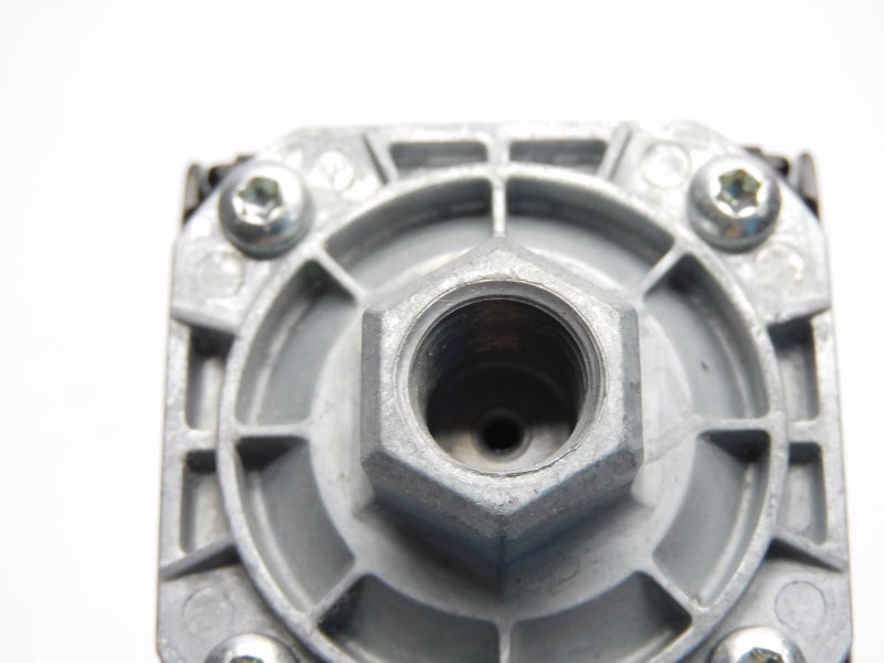 HUBBELL 69JF6 240V 80-100PSI NSNP