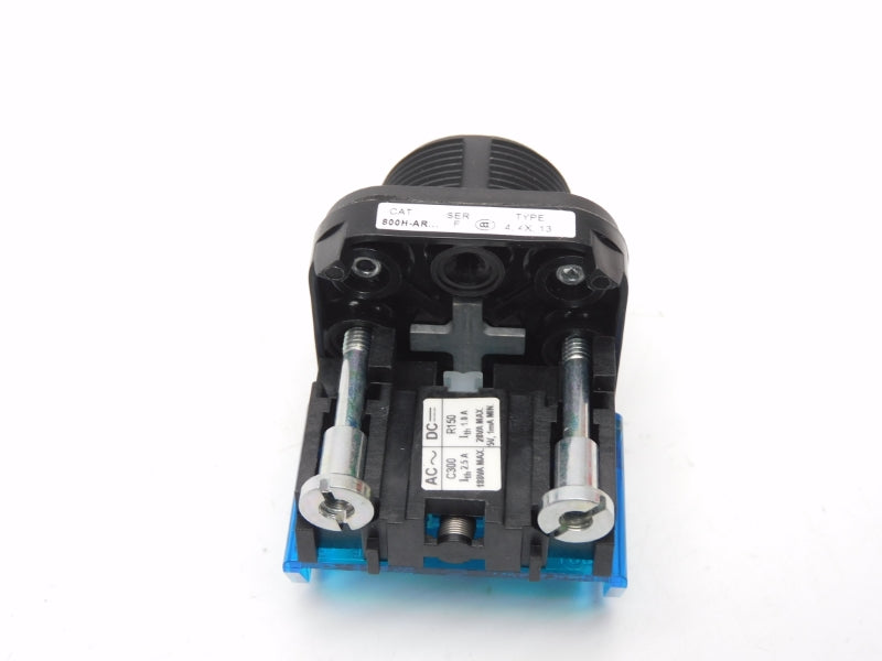 ALLEN BRADLEY 800H-AR2D4V SER. F (WH) NSMP