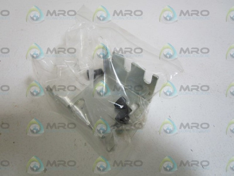 INGERSOLL RAND WALL BRACKET AX 92456573 NSMP