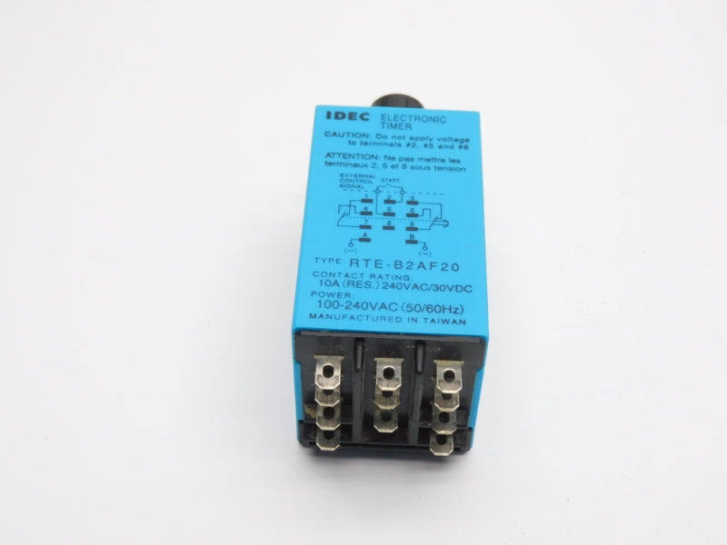 IDEC RTE-B2AF20 240VAC 10A UNMP
