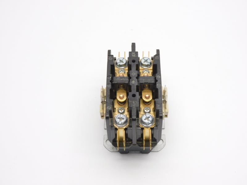 HARTLAND CONTROLS HCCY2XU02AA124 208-240VAC 30A NSNP