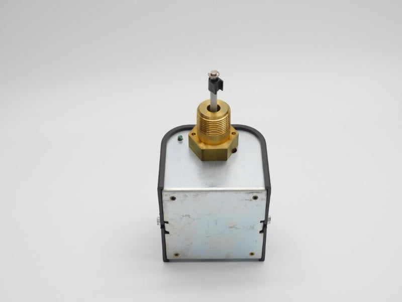 MCDONNELL&MILLER RB-122E 240VAC 34.8A 160PSI NSNP