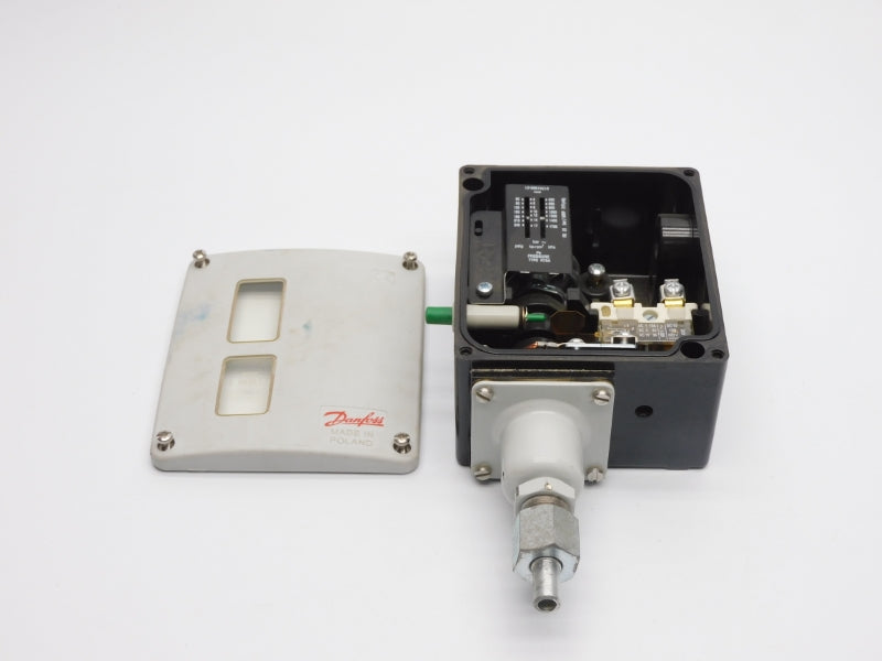 DANFOSS 017A1695-01 240PSI UNMP