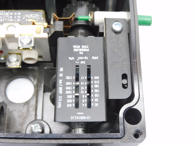 DANFOSS 017A1695-01 240PSI UNMP