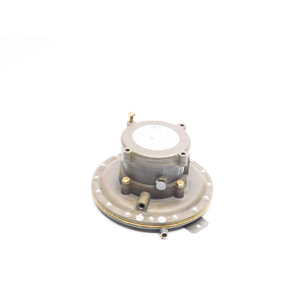 DWYER 1950-04-2S 480VAC 15A 10PSI UNMP