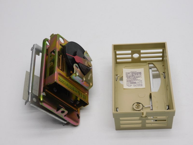 HONEYWELL T6051A1016 120/240V NSNP