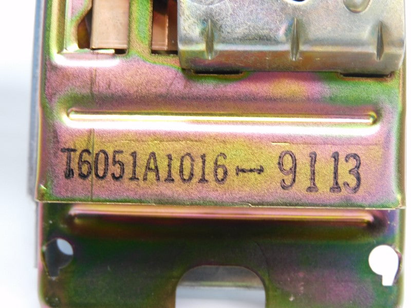 HONEYWELL T6051A1016 120/240V NSNP