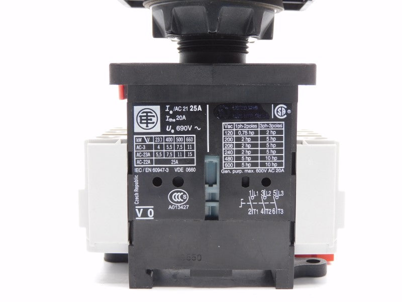 TELEMECANIQUE V0 690V 25A NSNP