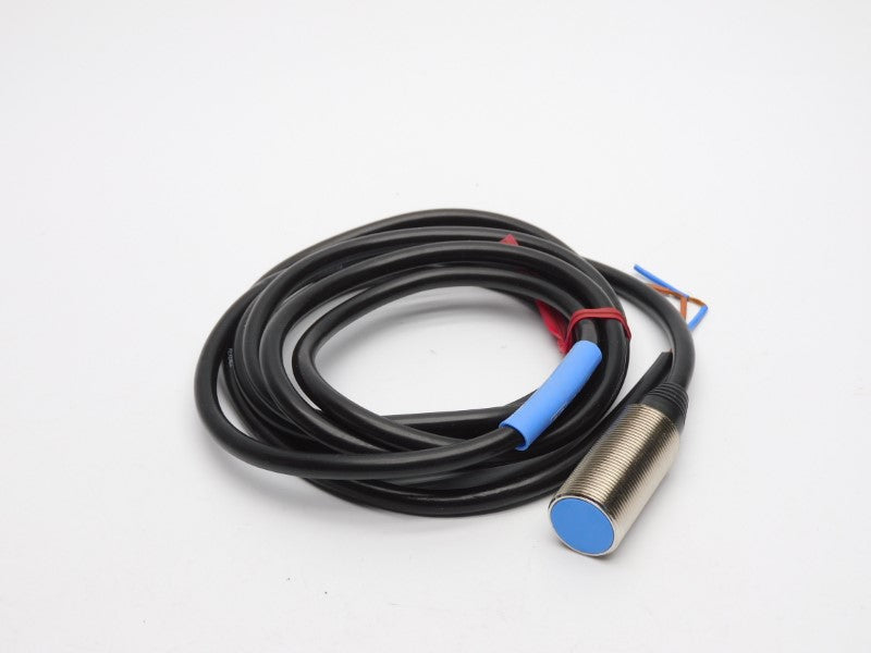 KEYENCE EV-18M 24-240VAC NSMP