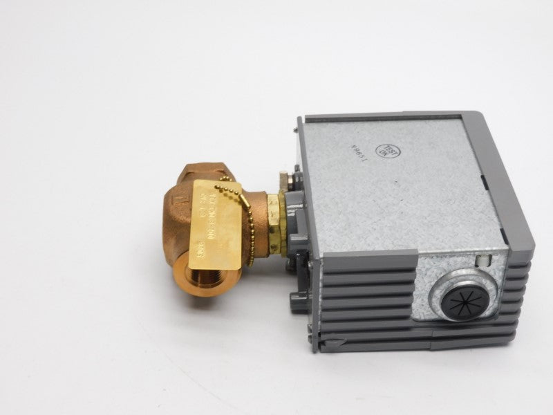 JOHNSON CONTROLS VTM-TN019-200 VA-8020-1 1/2" NSNP