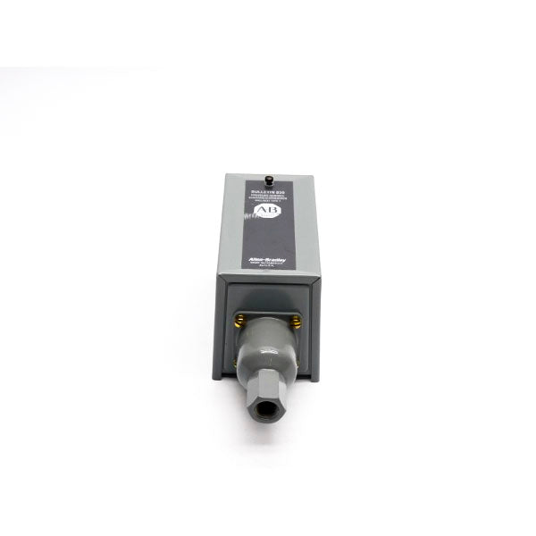 ALLEN BRADLEY 836-C7A SER. A 24-600V 4-150PSI NSNP