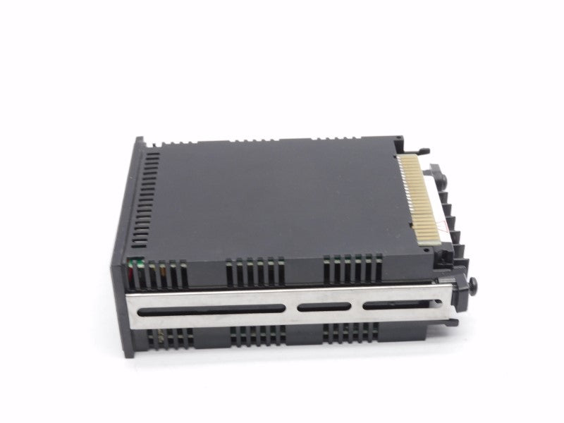 NEWPORT Q2004-AVR2 120V UNMP