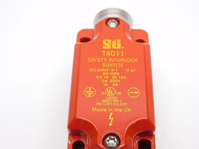 STI 44533-0070 250V 10A NSNP
