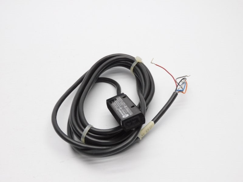ALLEN BRADLEY 42SRP-6032 SER. B 10-30VDC (BK/YL) NSMP