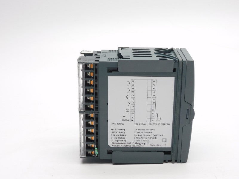 EUROTHERM 3208/CC/VH/RRRX/X/XXX/G/ENG/ENG/XXXXX 240VAC 2A NSNP