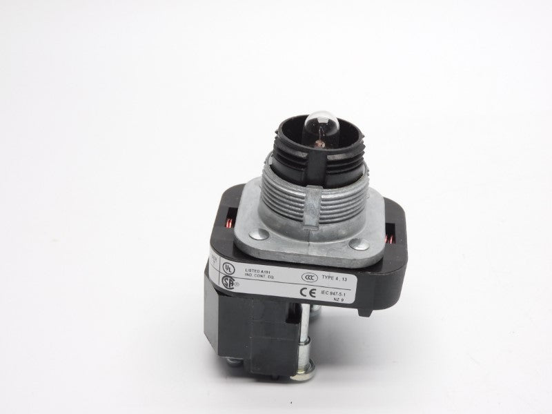 ALLEN BRADLEY 800T-FXNP16 SER. T 120V (BR/WH) NSMP