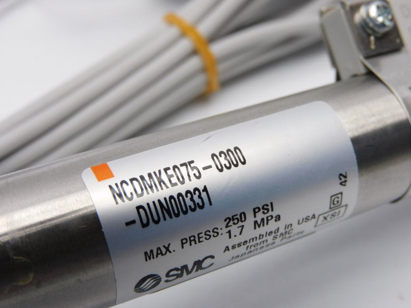 SMC NCDMKE075-0300-DUN00331 250PSI NSNP