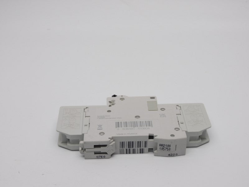SCHNEIDER ELECTRIC M9F52108 277V 8A NSNP