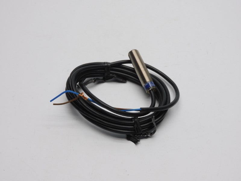 TELEMECANIQUE XS1M12MA230 24-240V NSNP
