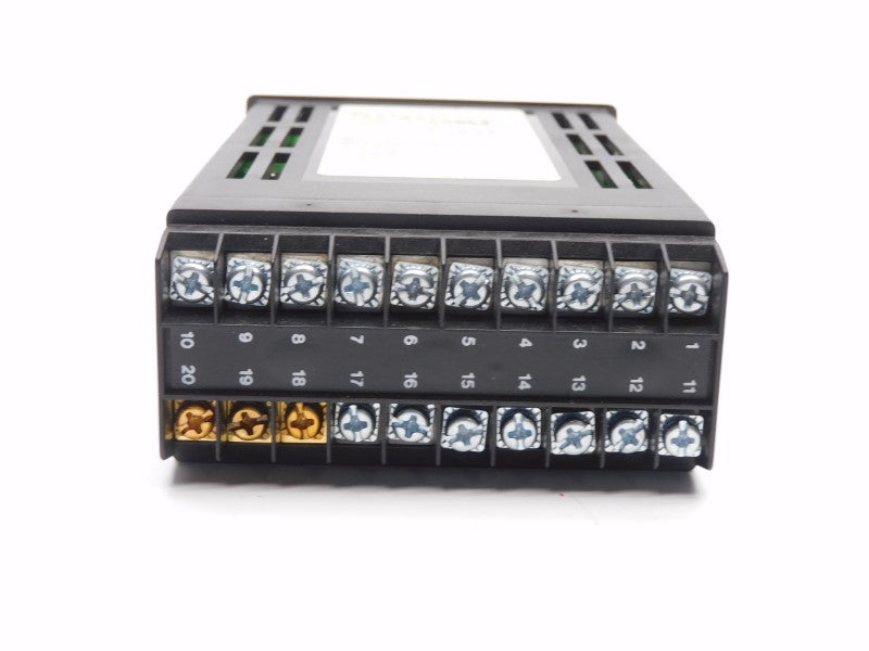 EUROTHERM CONTROLS 847/L1/L1/L1/0/0/QS/(AJHF235)/ 100-240VAC NSNP