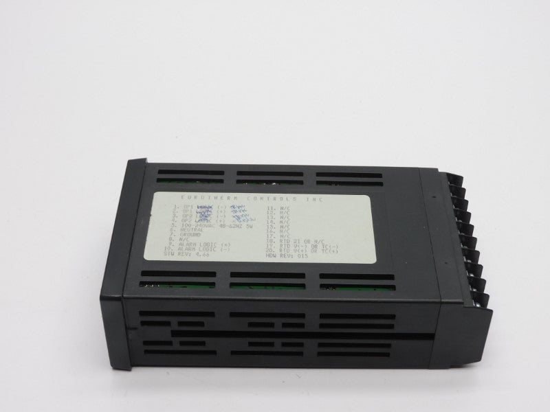 EUROTHERM CONTROLS 847/L1/L1/L1/0/0/QS/(AJHF235)/ 100-240VAC NSNP