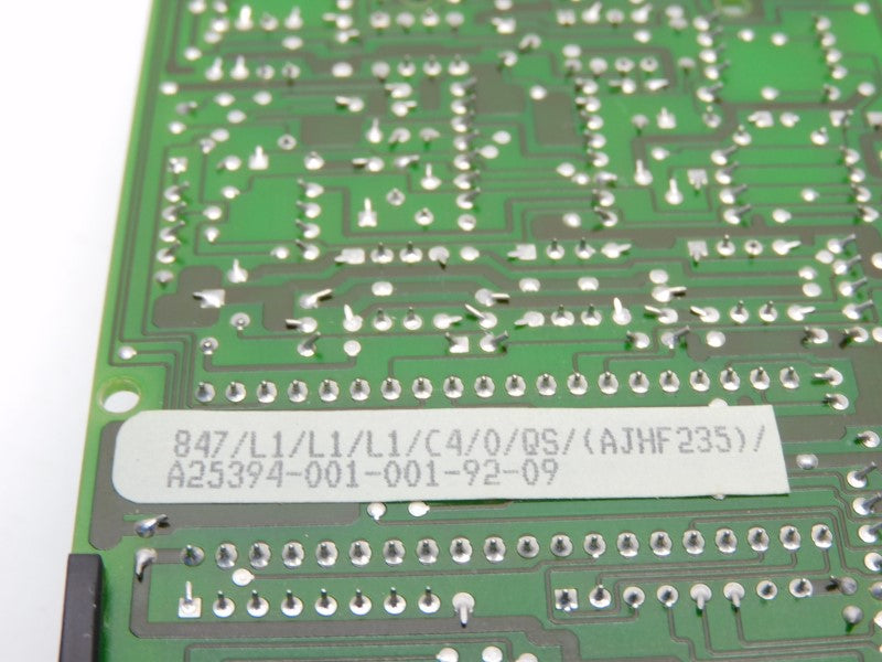 EUROTHERM 847/L1/L1/L1/C4/0/QS/(AJHF235)/ 240VAC 2A (AS PICTURED) UNMP