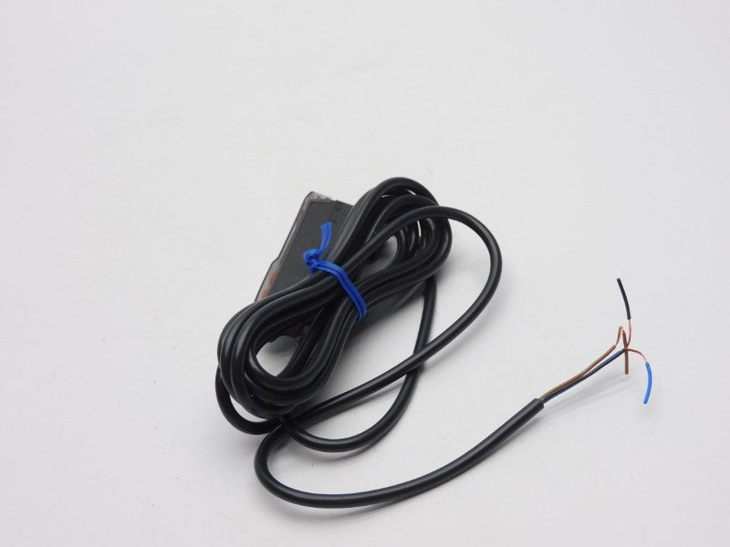 OMRON E3X-DAB41-N 12-24VDC 2M NSMP