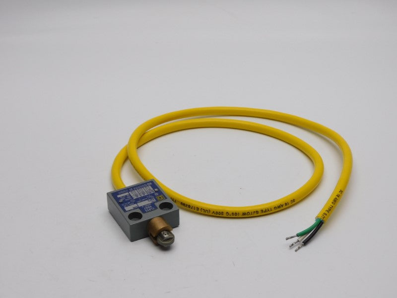 SQUARE D 9007XA7503D SER. A 240V 0.5A NSMP