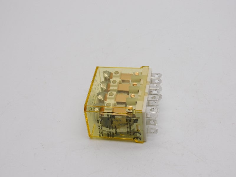IDEC RH4B-U 24VDC NSNP