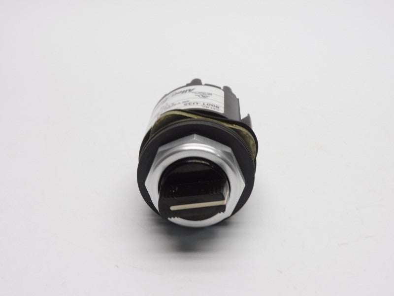 ALLEN BRADLEY 800T-U35 SER. Q 300VAC/DC NSNP