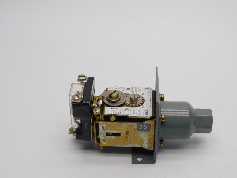 ALLEN BRADLEY 836-C5 SER. A 0-80PSI NSNP