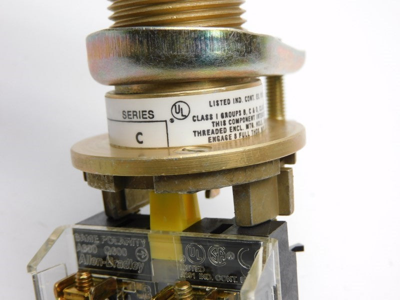ALLEN BRADLEY 800H-BP6D2 SER. C NSNP