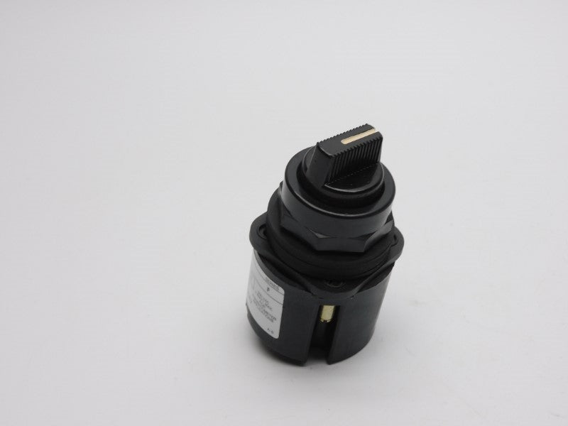ALLEN BRADLEY 800H-UR19 SER. F 300VAC NSNP