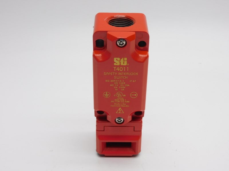 STI 44533-0030 T4011-031SN 240V 10A (NO KEY) NSNP