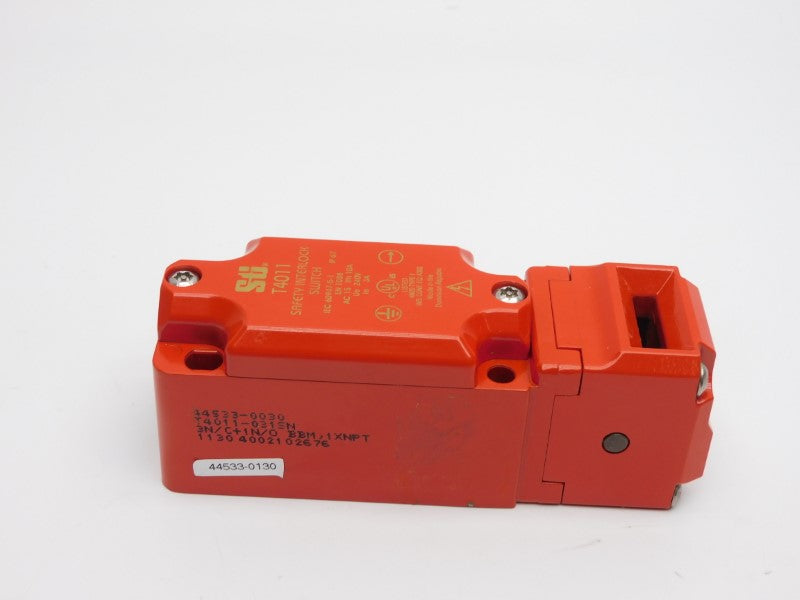 STI 44533-0030 T4011-031SN 240V 10A (NO KEY) NSNP