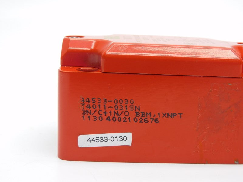 STI 44533-0030 T4011-031SN 240V 10A (NO KEY) NSNP