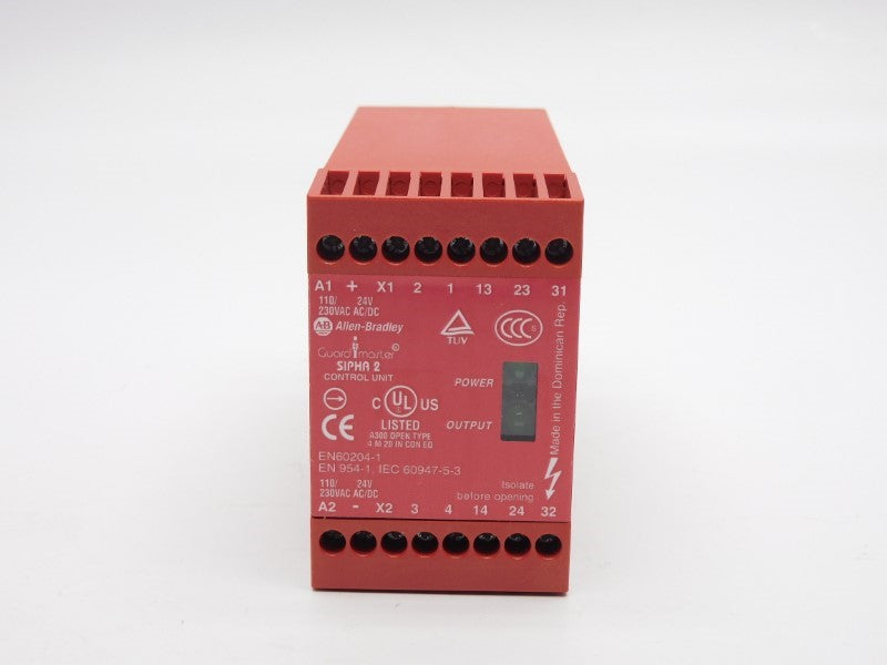 ALLEN BRADLEY 440N-S32021 SER. B 110/230VAC (WH) NSMP