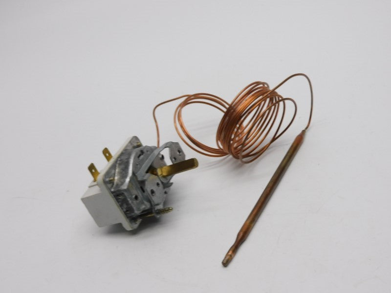 EMERSON 718RV 250/380V 16A NSNP