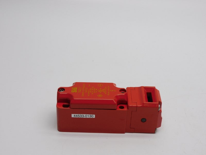 STI 44533-0130 250V 10A (NO KEY) NSNP