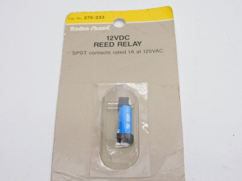 RADIO SHACK 275-233 12VDC 1A NSMP