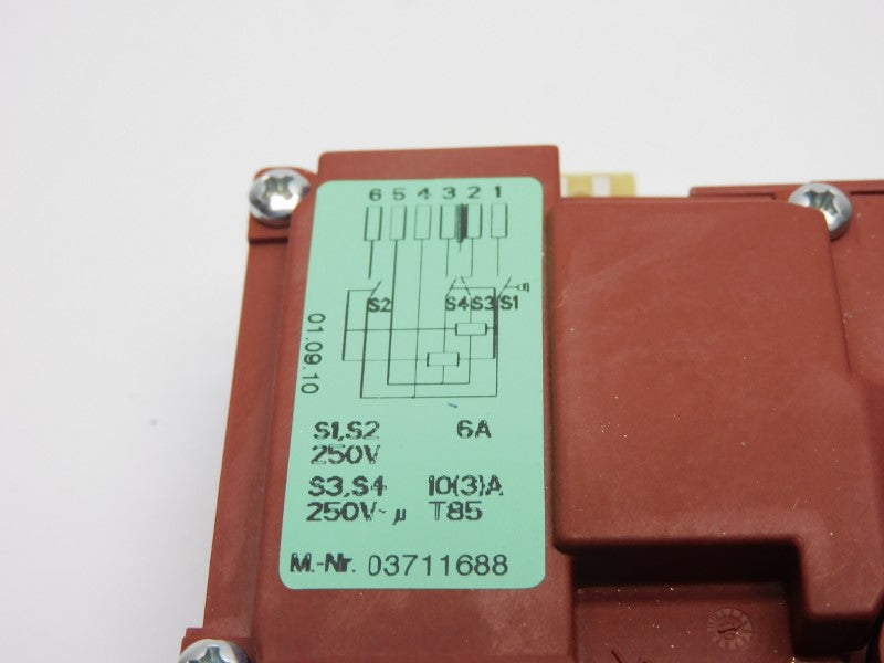 INDUSTRIAL MRO 03711688 250V 6A NSNP