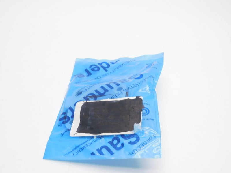 SAUNDERS A-025214426-1" NSMP